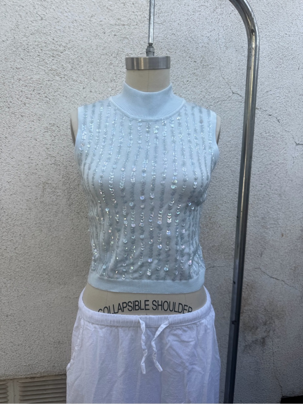Sleeveless Sequin Mock Neck Top - Light Blue vintage 70s